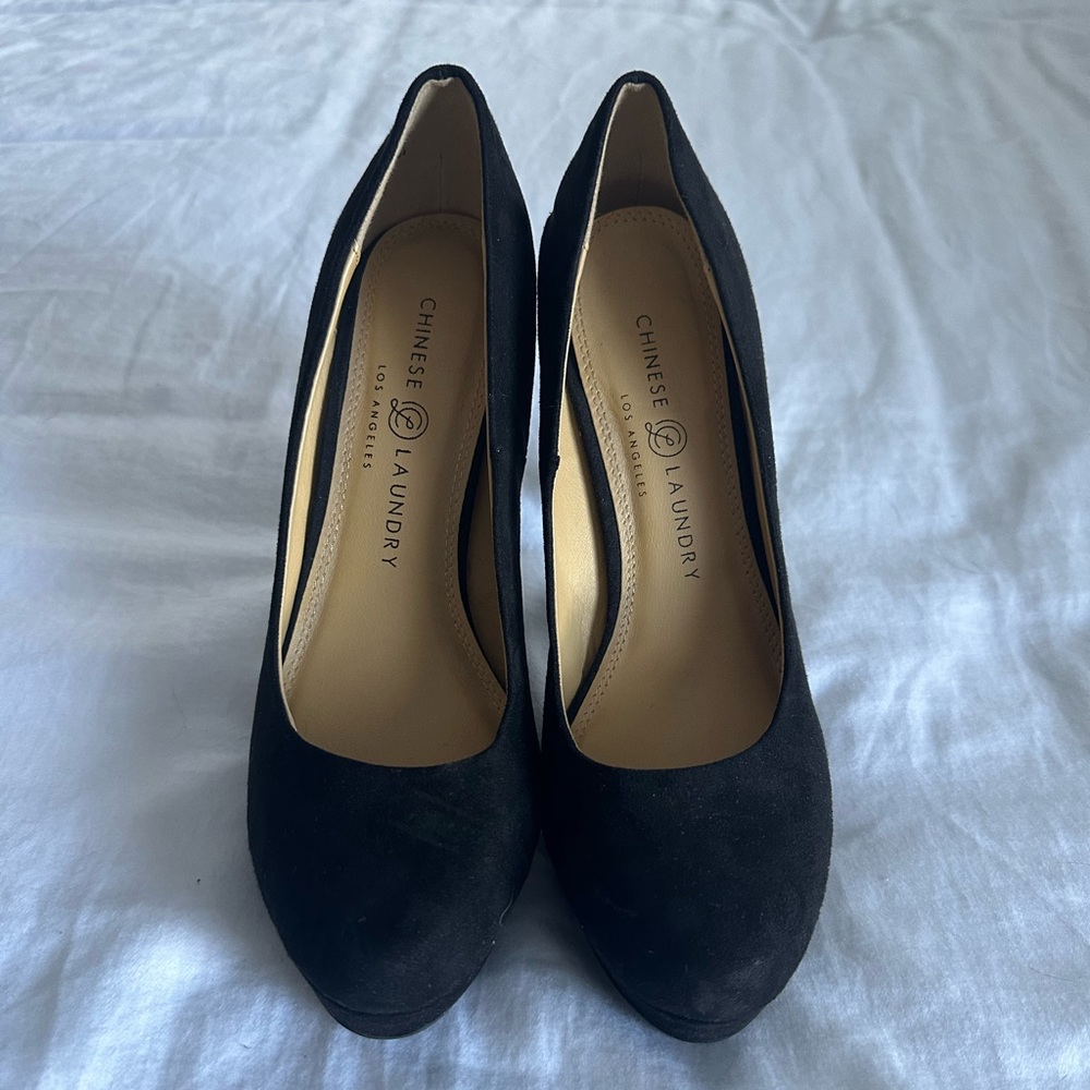 Chinese laundry black suede heels
